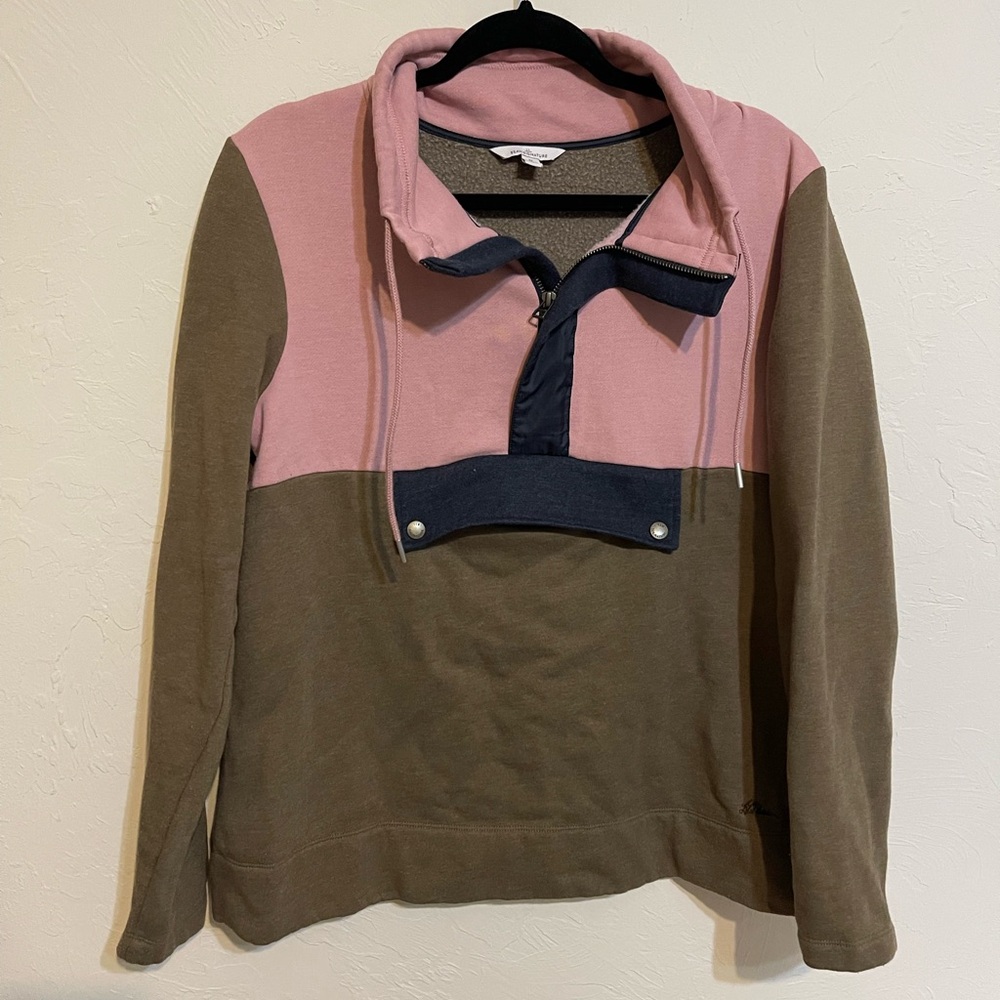 L.L. Bean Quarter Zip Colorblock Sweatshirt, Size M